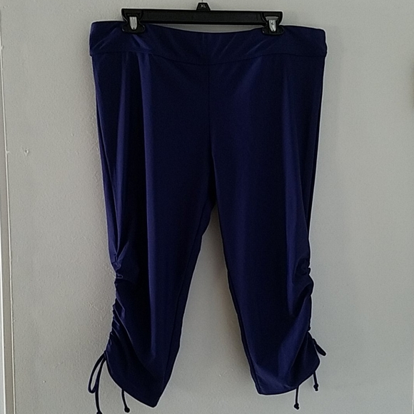 Zesica Blue Drawstring-Accent Rashguard Bottoms - Picture 4 of 7